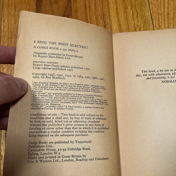 Ray Bradbury I Sing The Body Electric VTG Corgi Sci-Fi Paperback 1971 UK Print - Picture 4 of 7